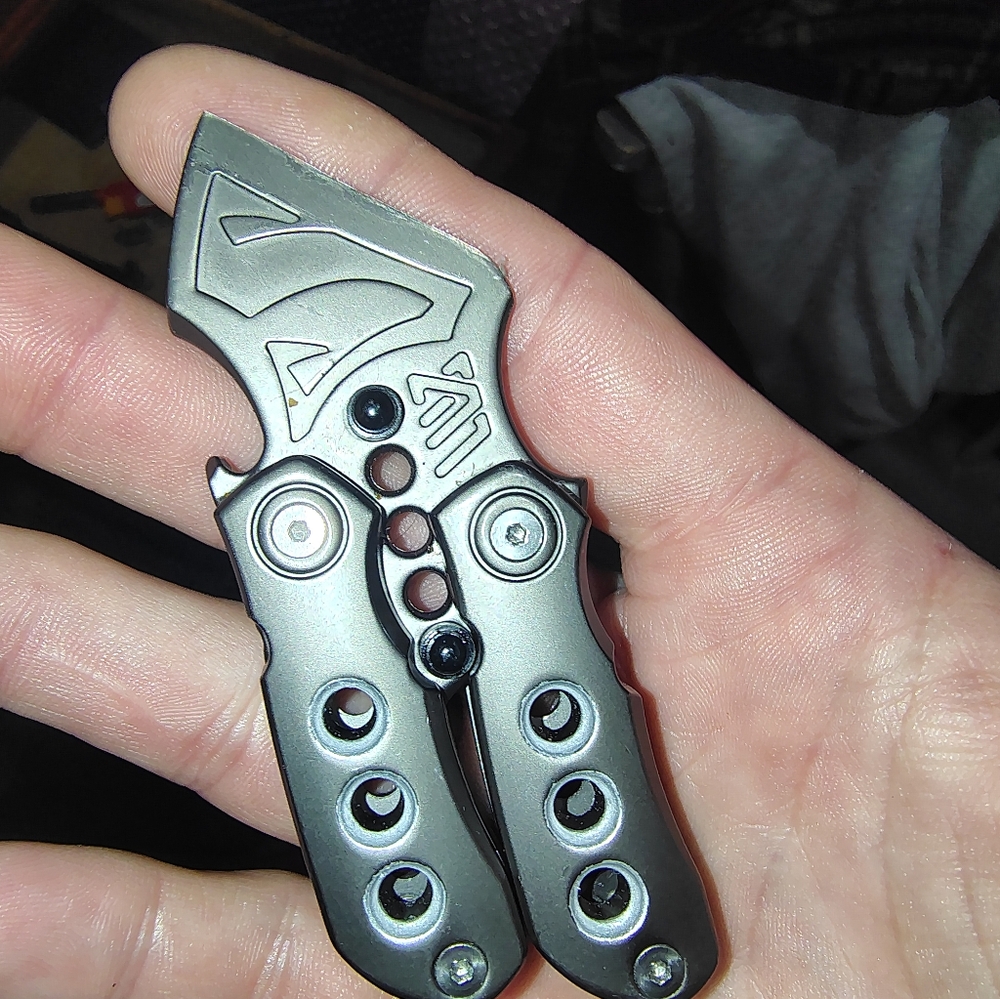 Fidget Butterfly Knife